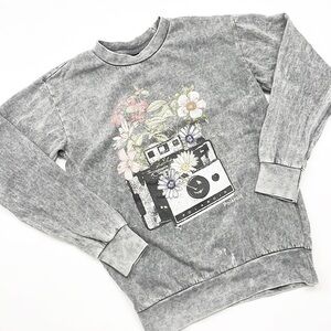 Polaroid camera photography gray bleached graphic print pullover sweater